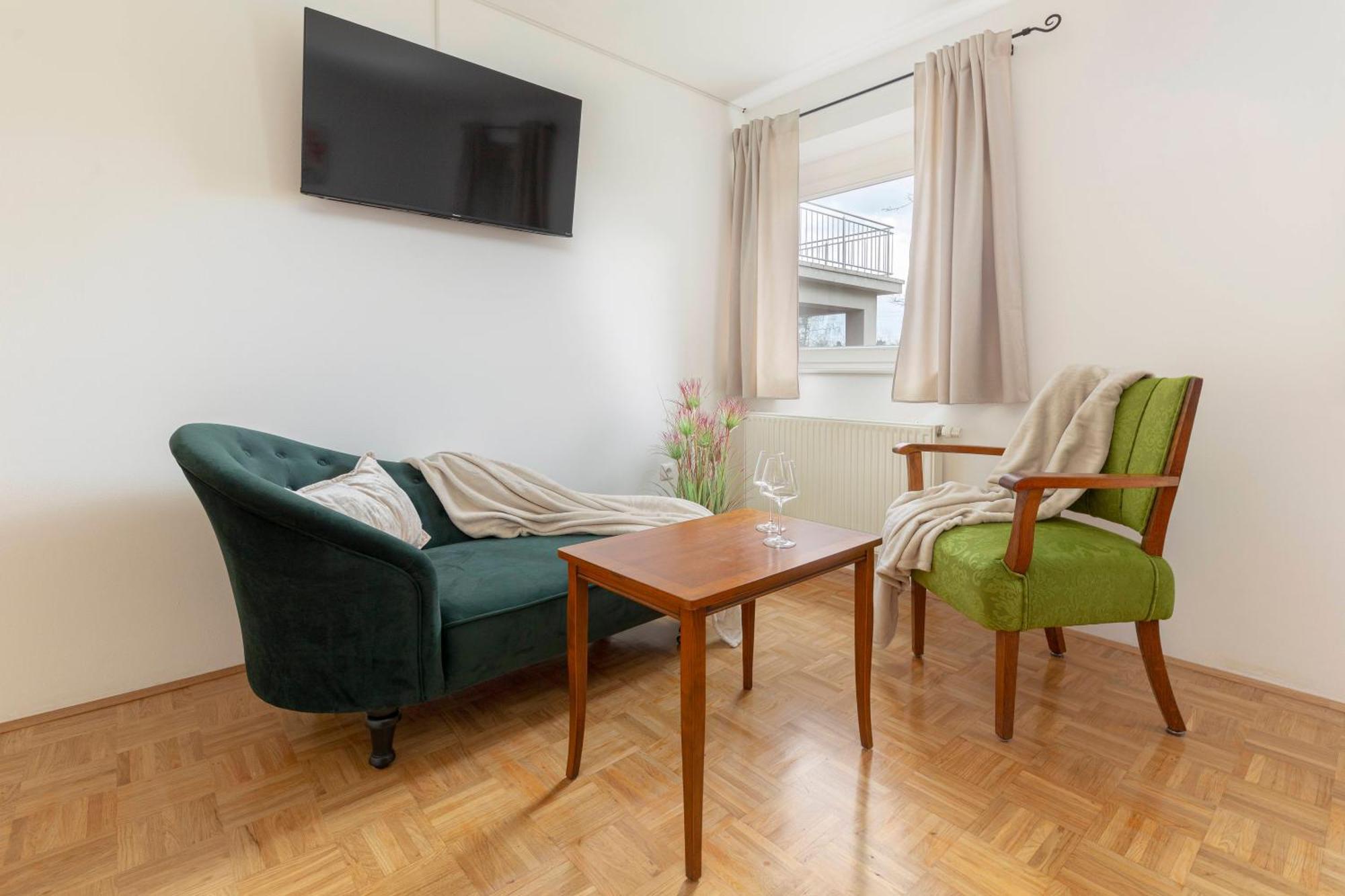 Appartement Cozy Garden Flat à Ljubljana Extérieur photo