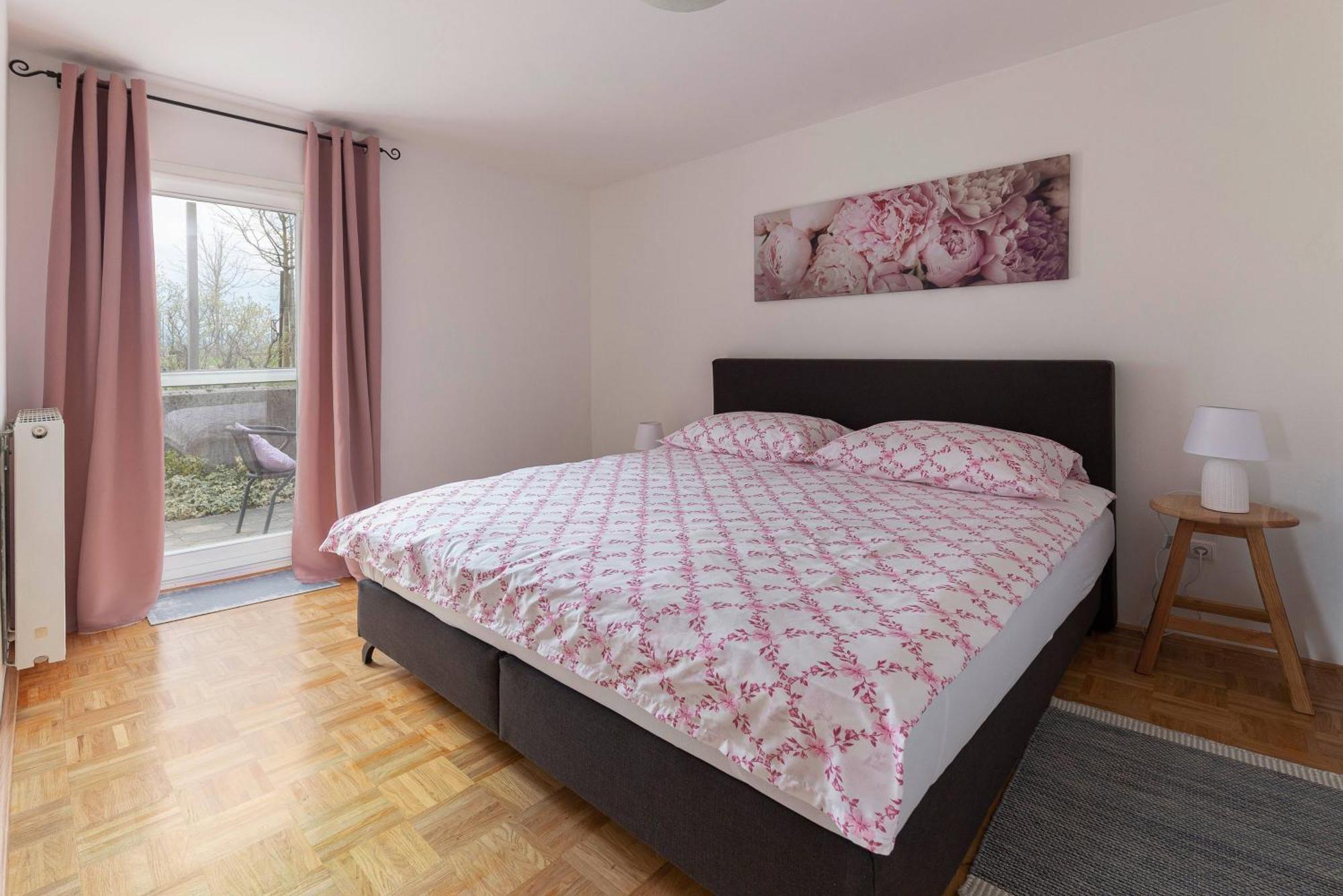 Appartement Cozy Garden Flat à Ljubljana Extérieur photo